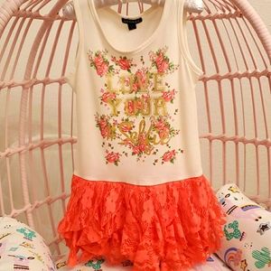 Girls dress